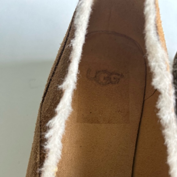 UGG Penny Tan Suede Sheepskin Leather Fur Trim Rubber Outsole Loafers size 8 - Picture 7 of 16